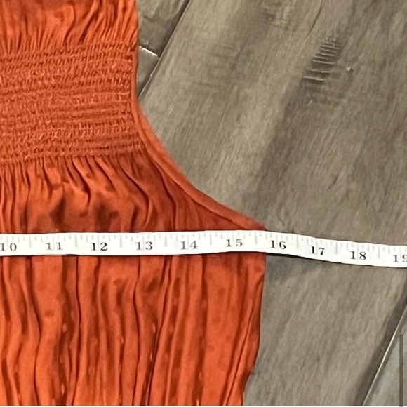 Anthropologie DRA Los Angeles Potter Jumpsuit in Copper - Size
Small - Picture 10 of 16